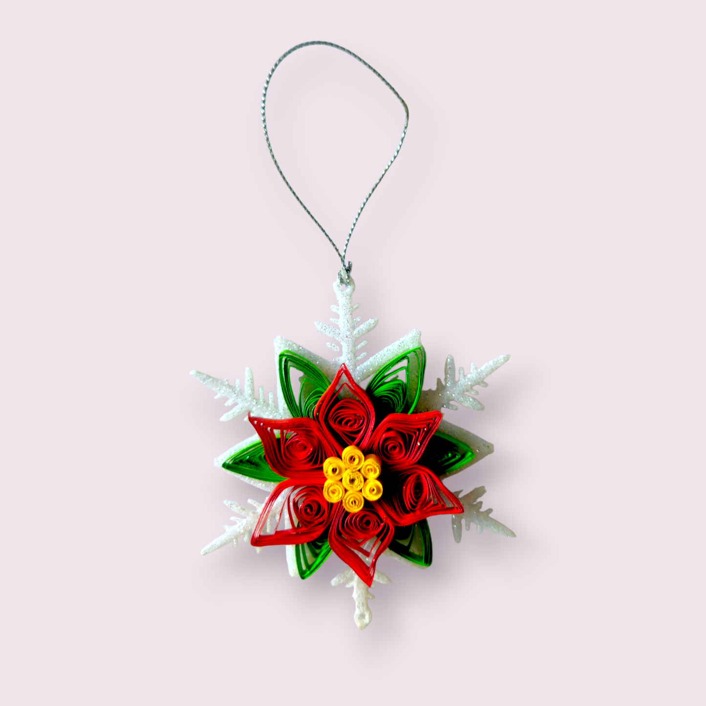 Decorațiune pentru Crăciun (quilling)